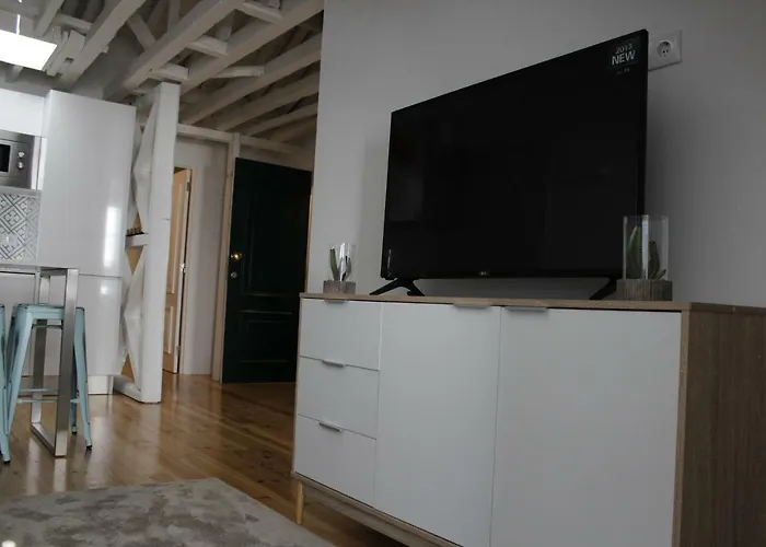 Διαμέρισμα Augusta Street 213 - 4 Dto