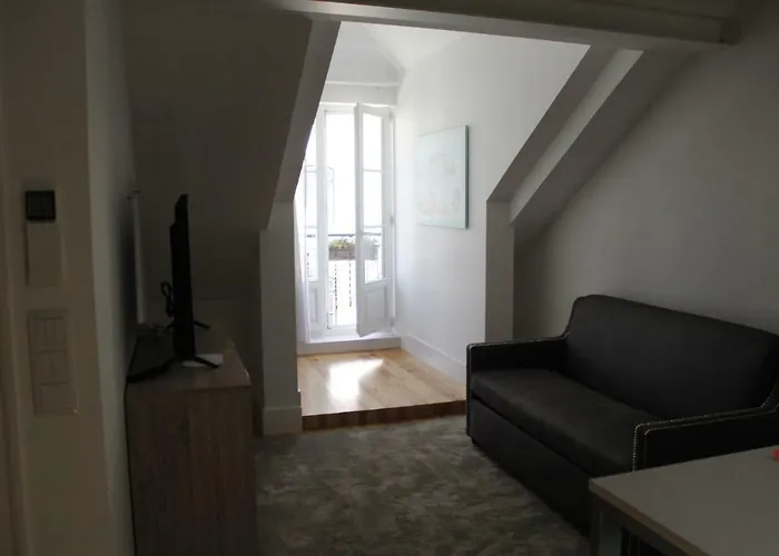 Augusta Street 213 - 4 Dto