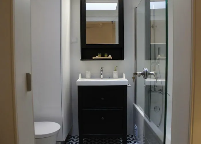 Augusta Street 213 - 4 Dto *