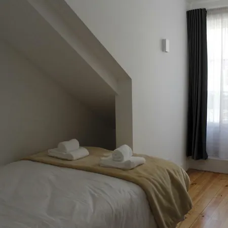 Augusta Street 213 - 4 Dto